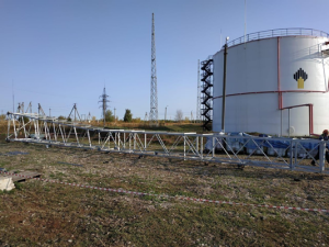 Установка молниеотводов